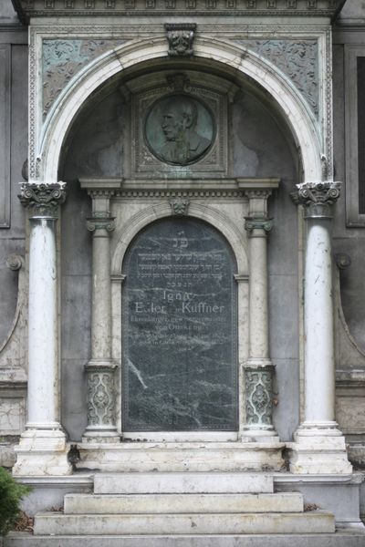 File:Brec 1.JPG