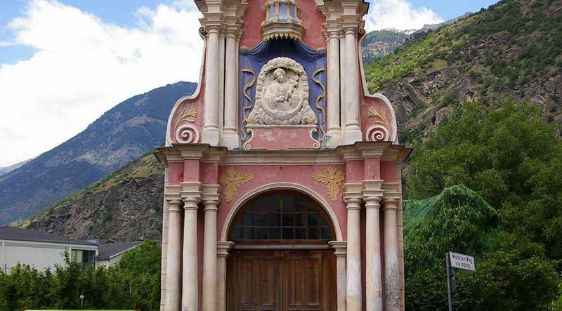 File:St. Anna Kapelle Latsch.JPG