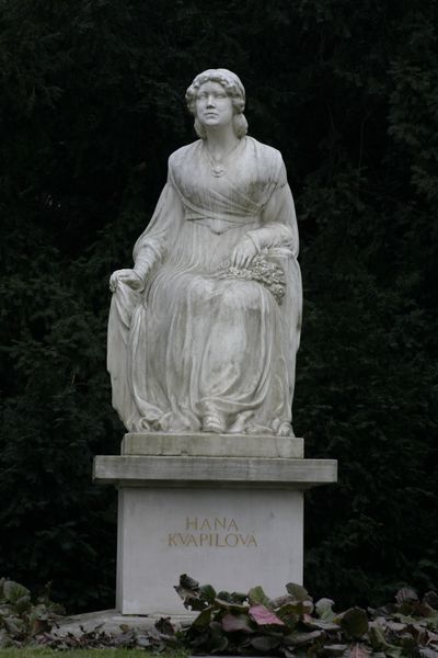 File:Kvapilova 5.JPG