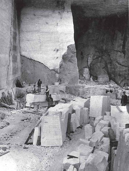 File:82 Sonzogno.jpg