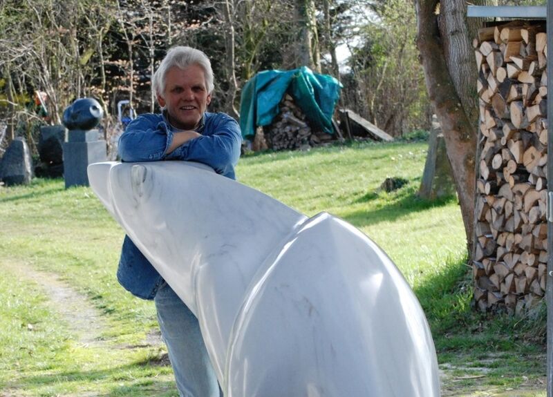 File:Bernd Bergkemper mit Eisbär.jpg